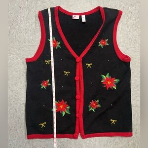 Holiday Editions Christmas Vest